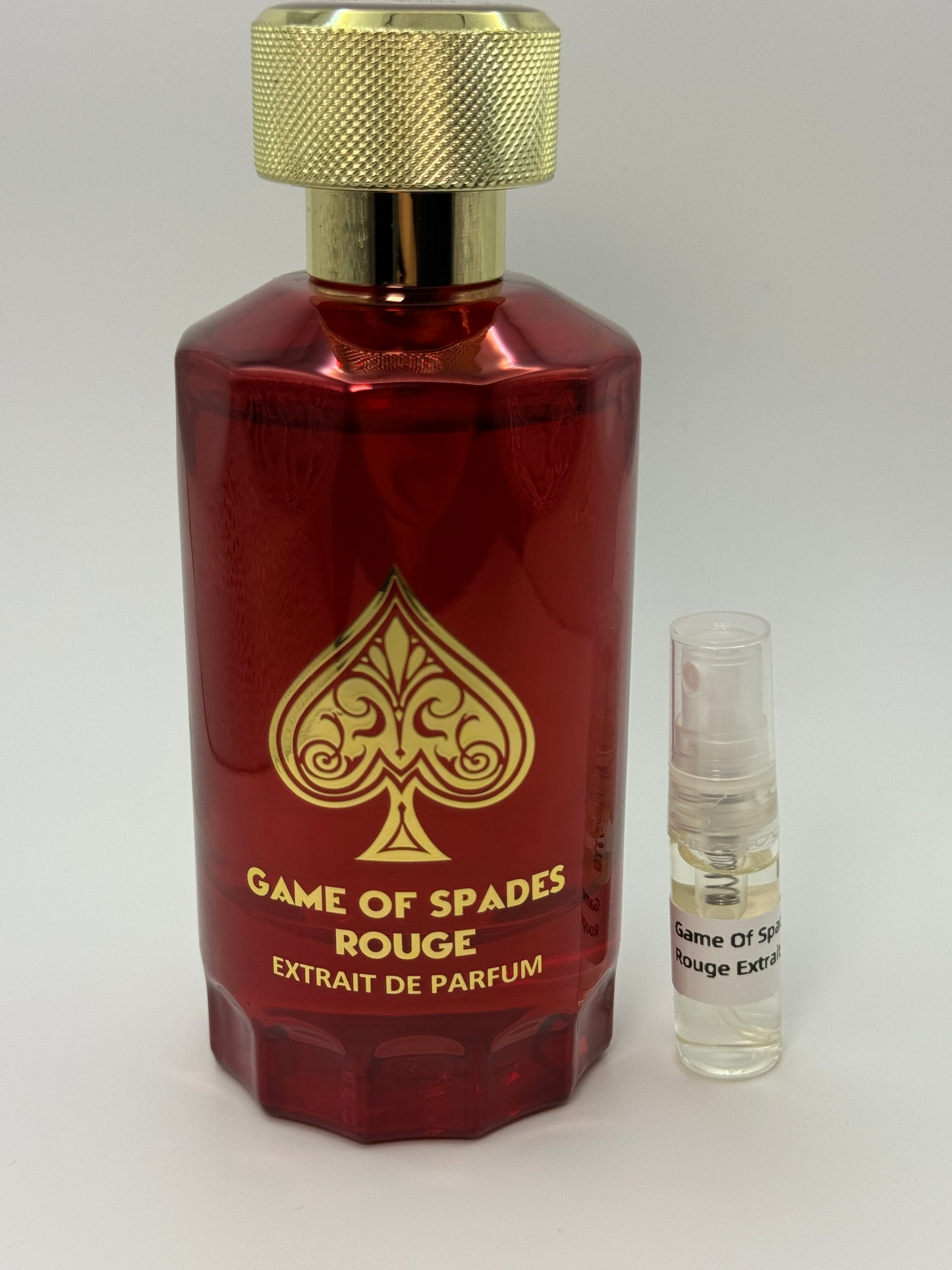 Game Of Spades Rouge Extrait