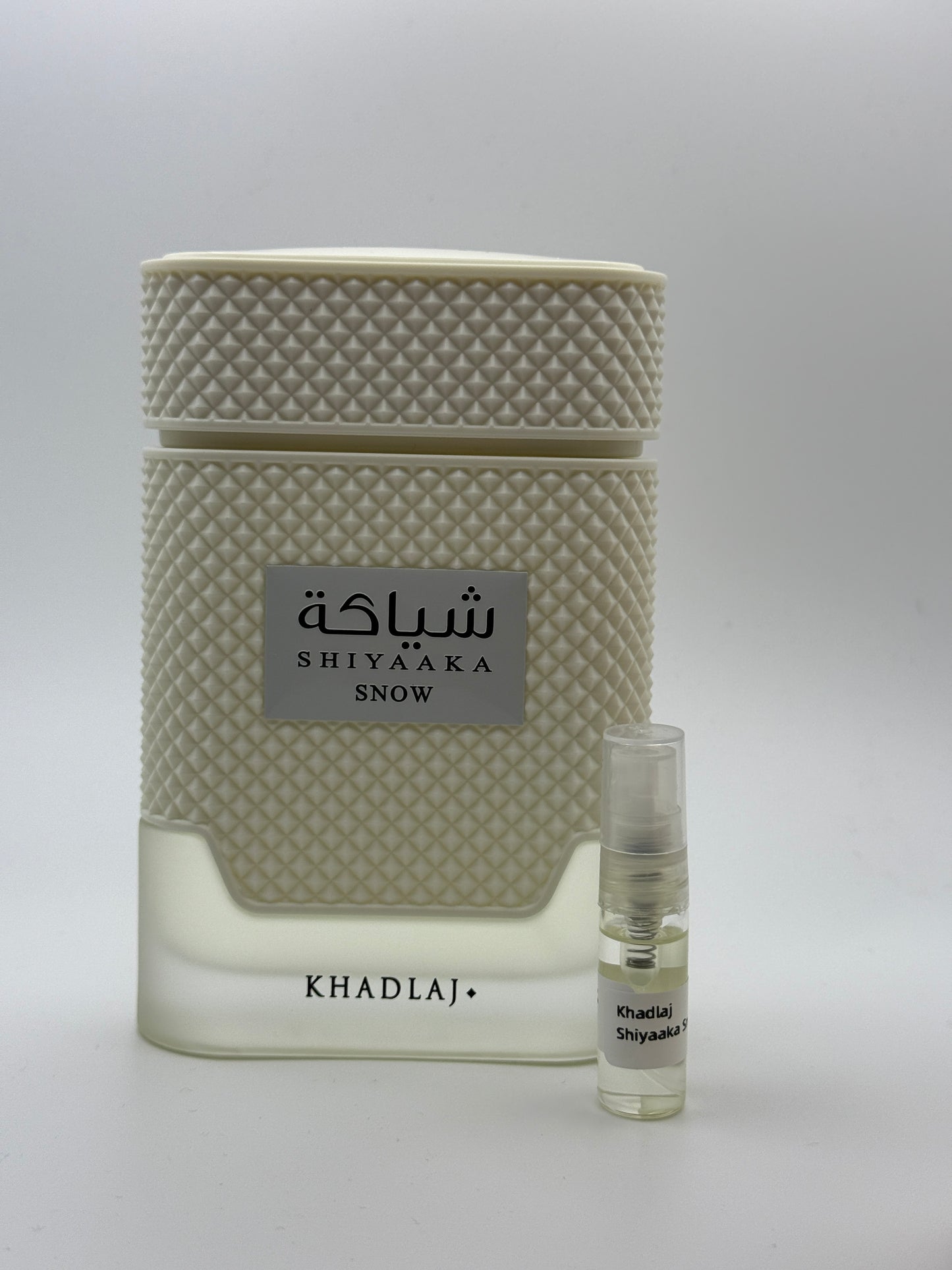 Khadlaj Shiyaaka Snow
