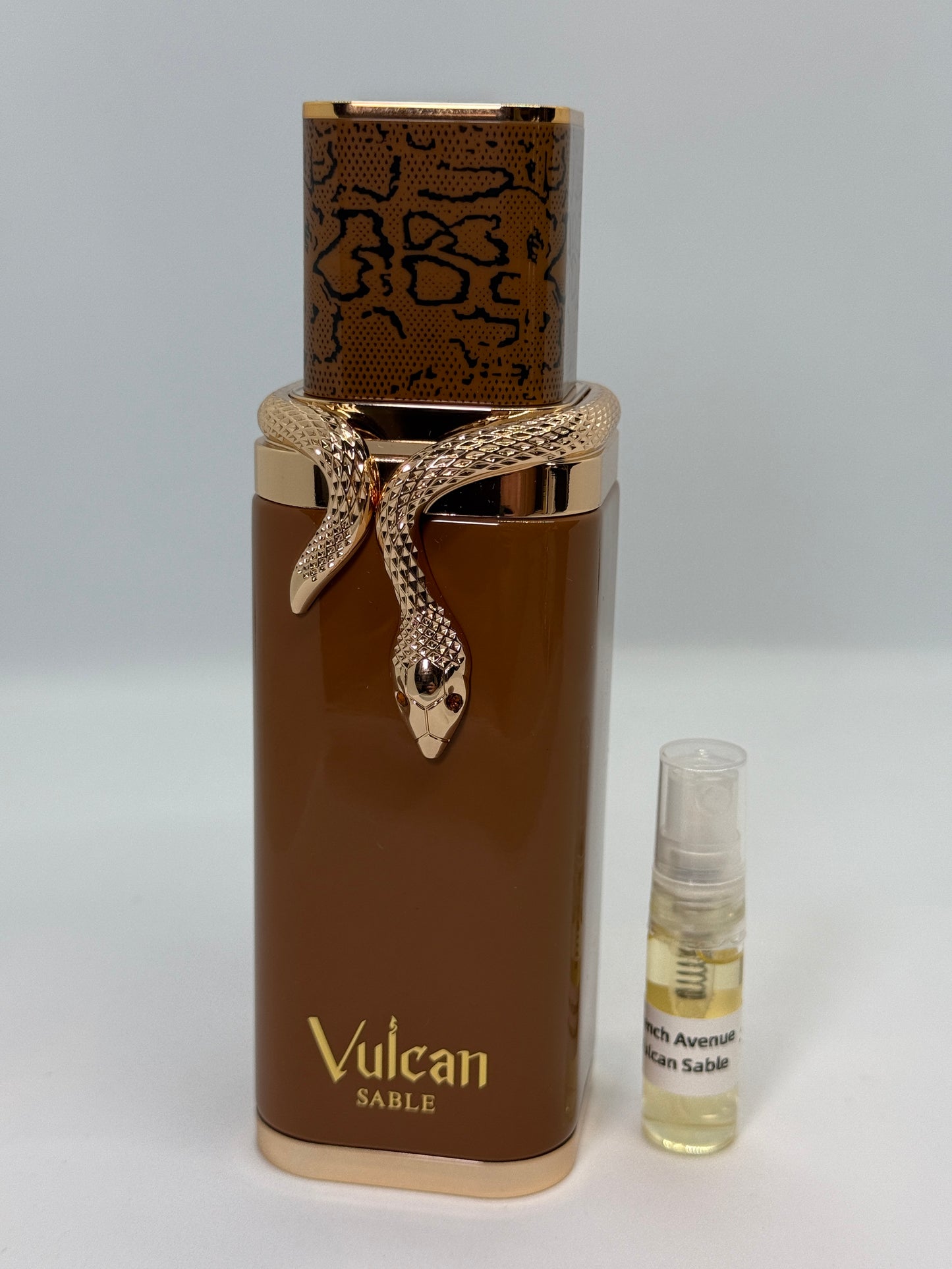 French Avenue Vulcan Sable